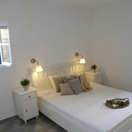 Дом отдыха Chez Semiramis The Sun Touch House For 8 Persons 5'min From The *