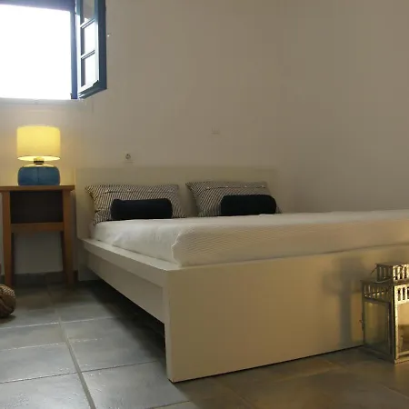 Ferienhaus Chez Semiramis The Sun Touch House For 8 Persons 5'min From The *