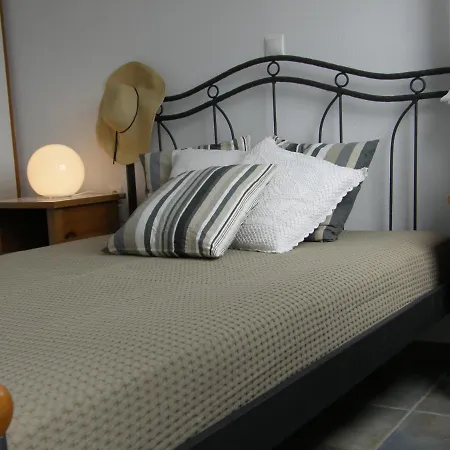 Chez Semiramis The Sun Touch House For 8 Persons 5'min From The Holiday home