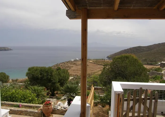 Chez Semiramis The Sun Touch House For 8 Persons 5'min From The بيت للعطل *