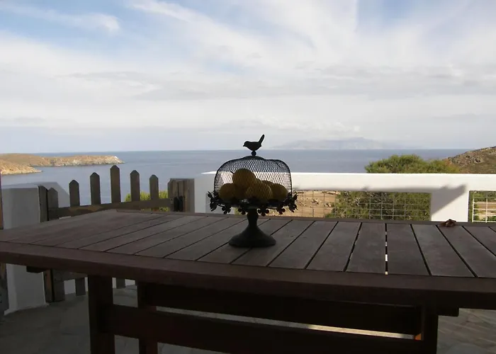 Chez Semiramis The Sun Touch House For 8 Persons 5'min From The